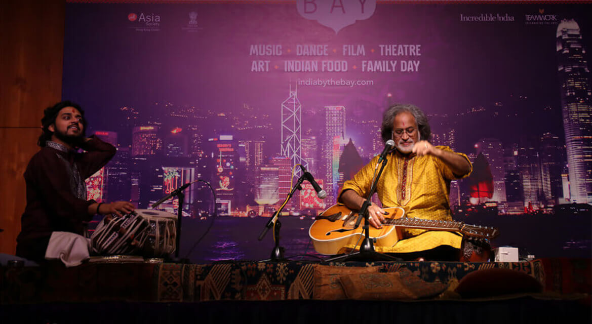 Pt. Vishwa Mohan Bhatt